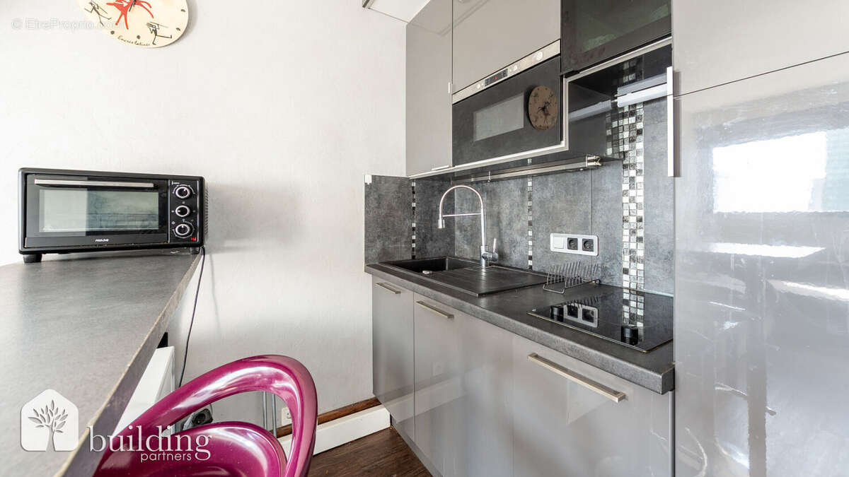 Appartement à COURBEVOIE