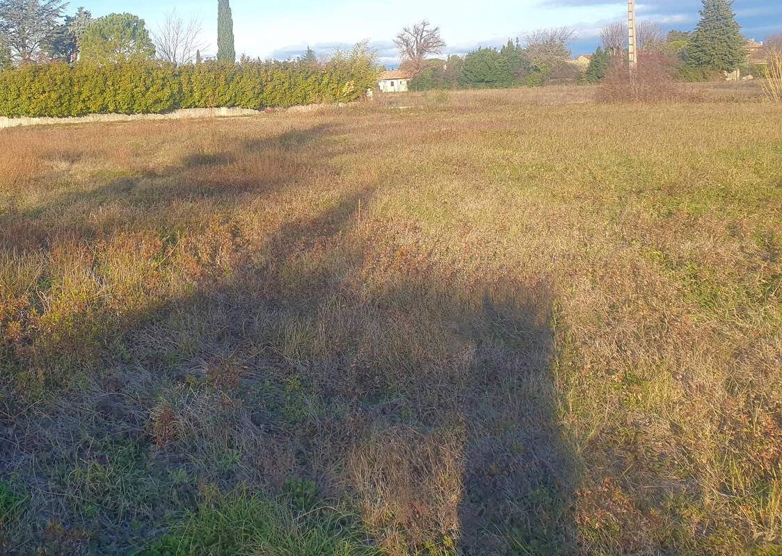 Terrain à CAMARET-SUR-AIGUES