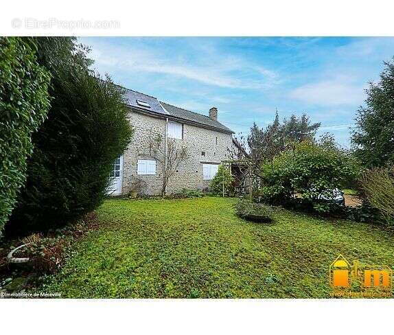 Maison 280 m² à Etampes  - photo 3