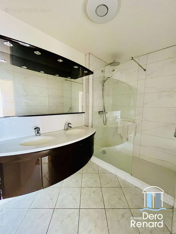 Appartement 86 m² à Le Havre  - photo 7