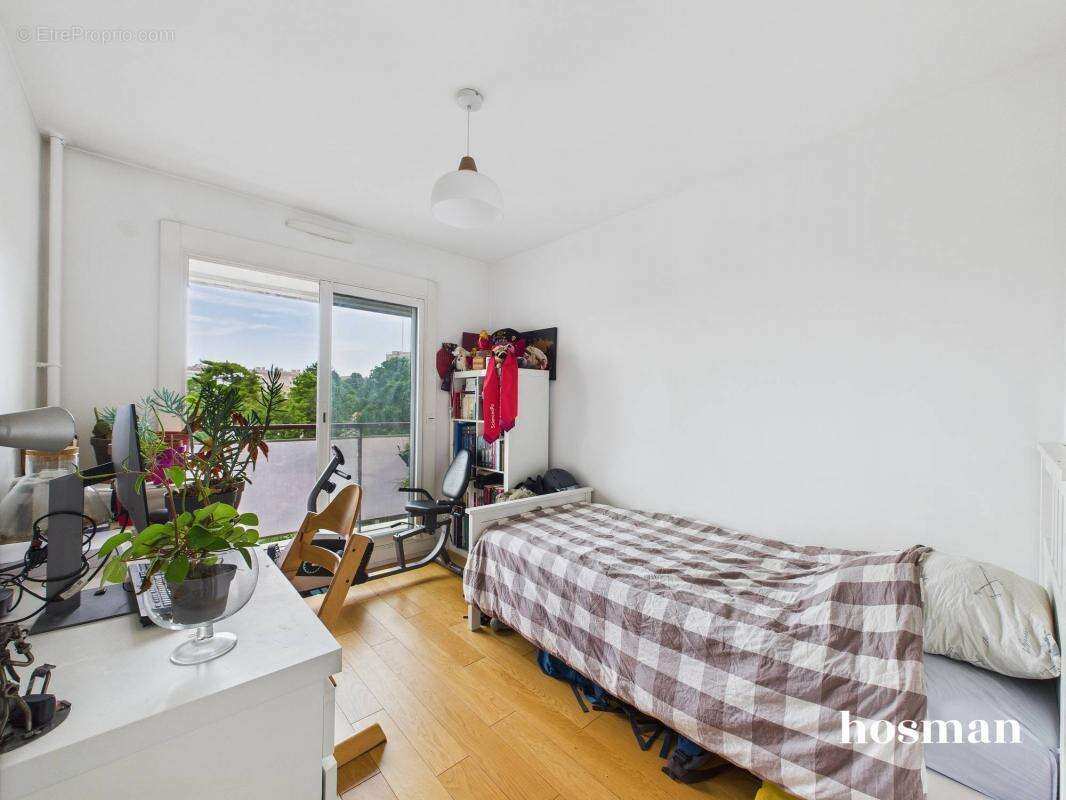 Appartement à PARIS-19E