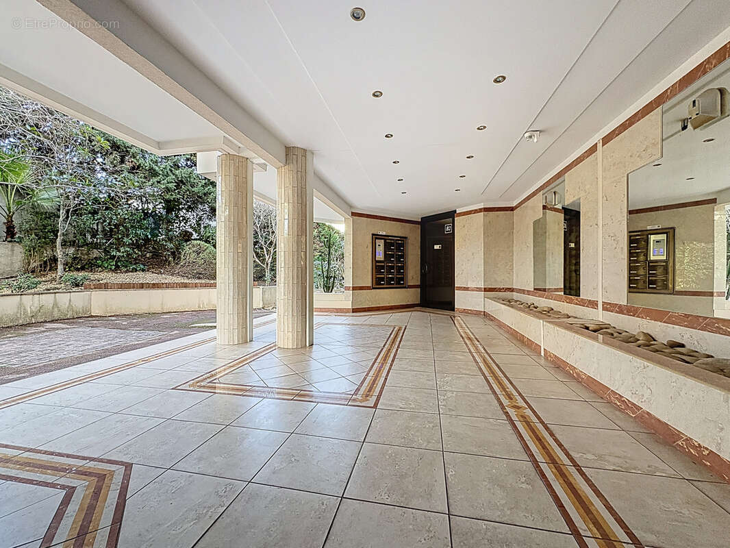 Appartement à SAINT-RAPHAEL