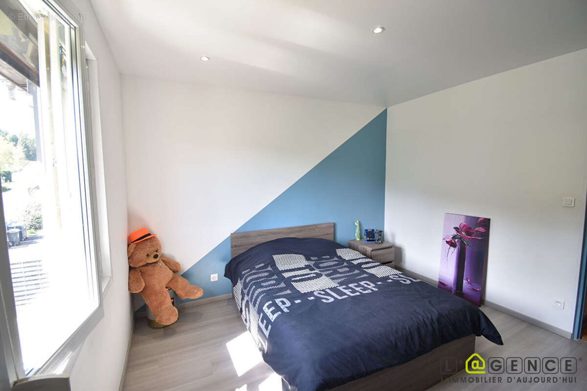 Maison à SAINT-LEONARD