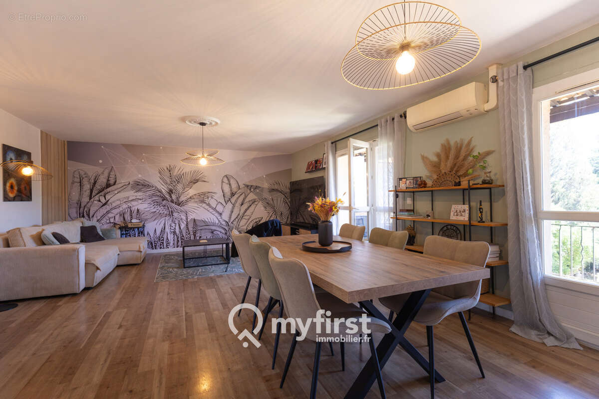 Appartement à OLLIOULES
