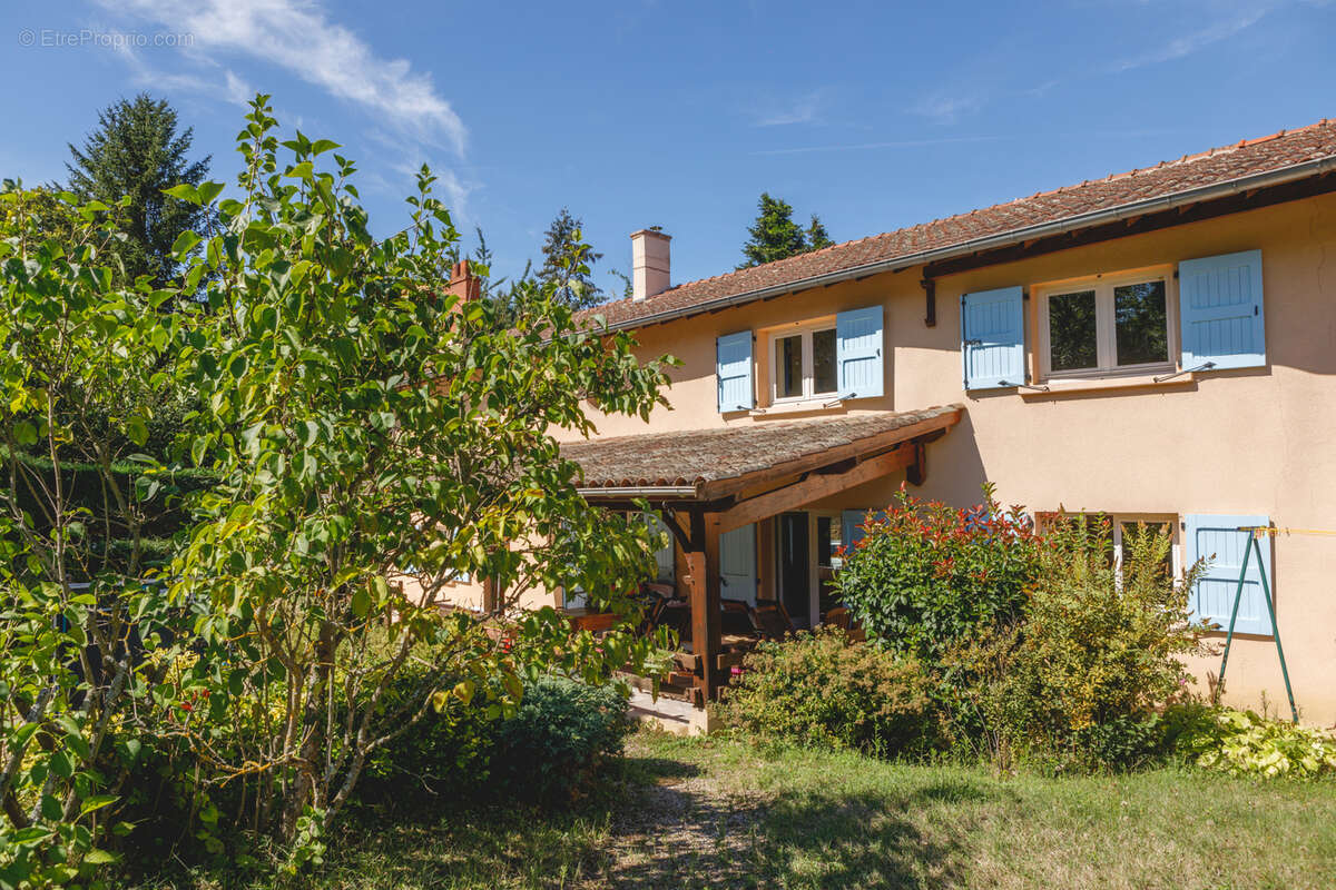 Maison à MONTMERLE-SUR-SAONE