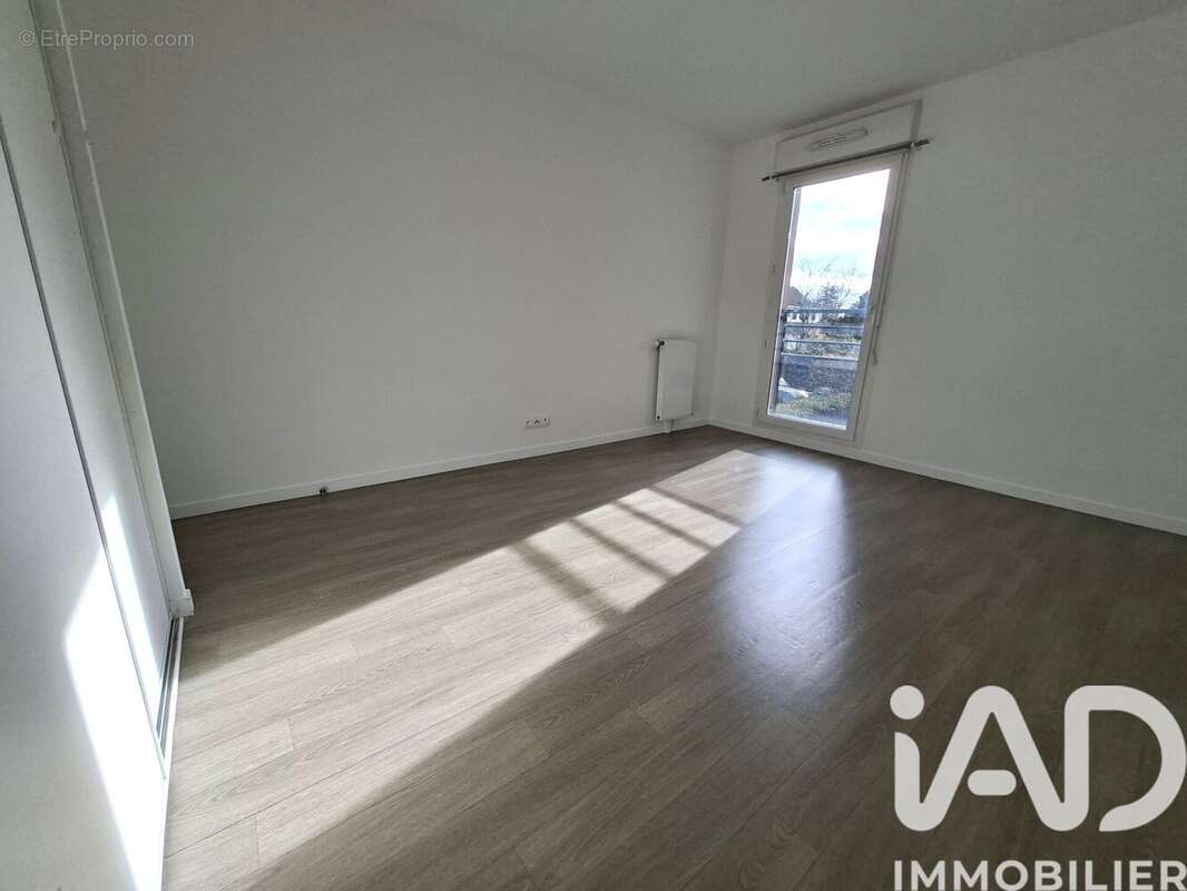 Photo 4 - Appartement à THORIGNY-SUR-MARNE