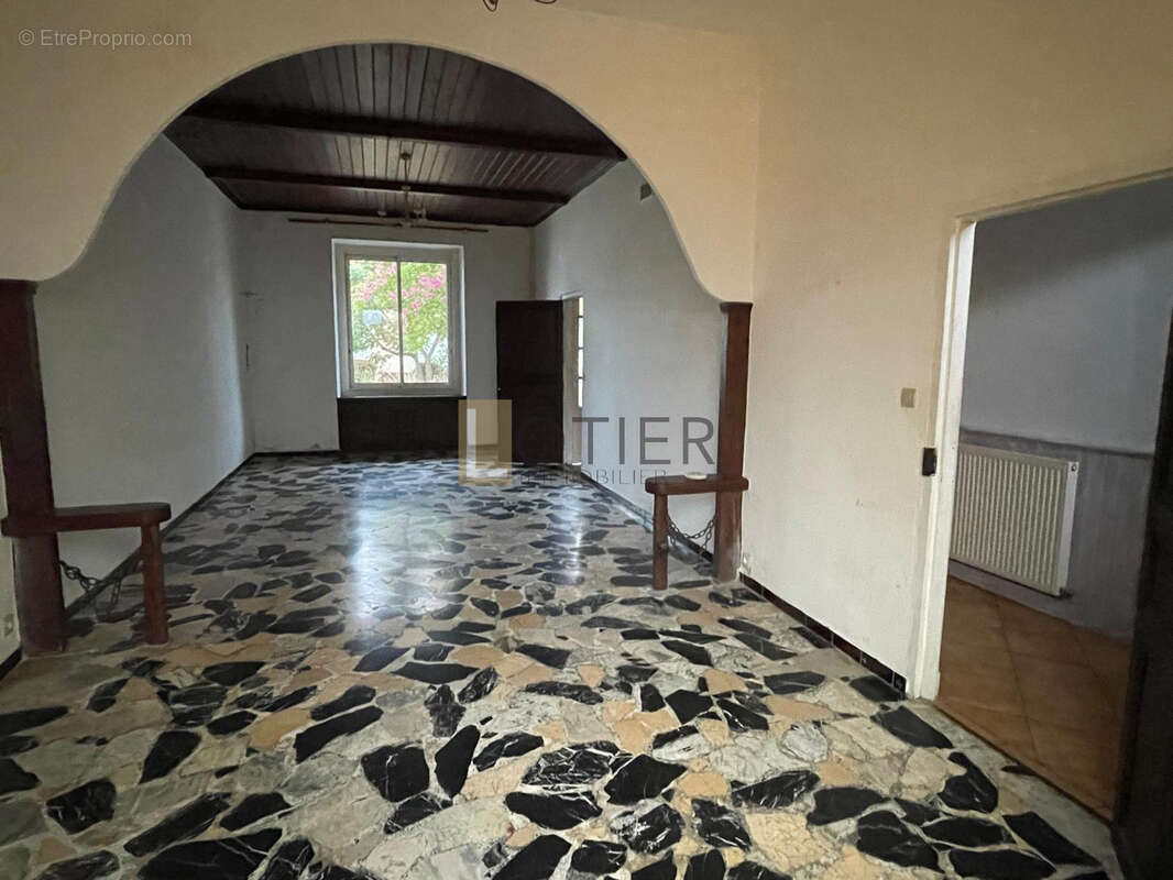 Appartement à CAPENDU