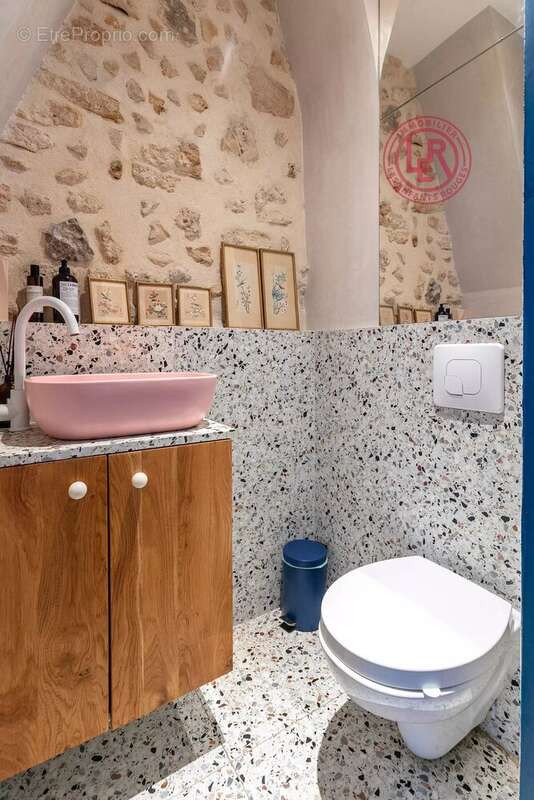Appartement à PARIS-3E