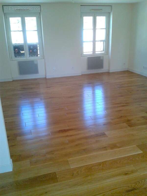 Séjour - Appartement à SILLY-LE-LONG