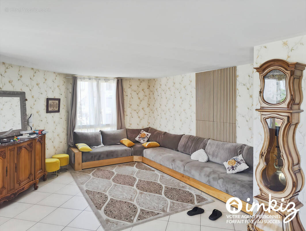 Appartement à RIS-ORANGIS