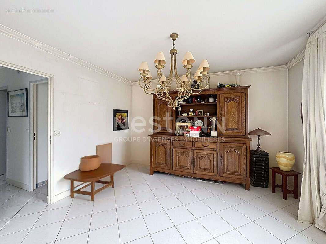 Appartement à GOUVIEUX
