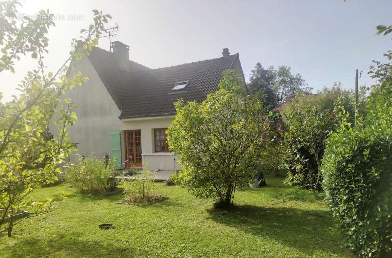 Maison à AUTEUIL