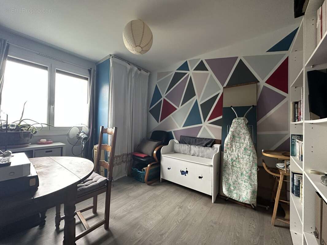 Appartement à BEAUJEU