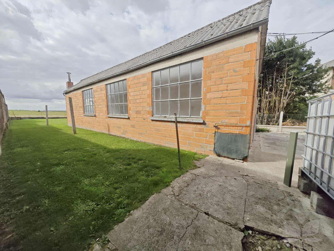 Maison à VILLERS-OUTREAUX