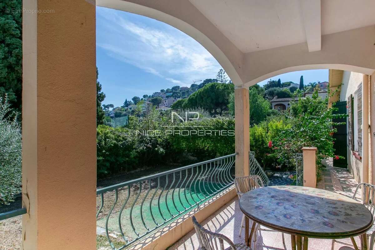 Maison à VILLEFRANCHE-SUR-MER