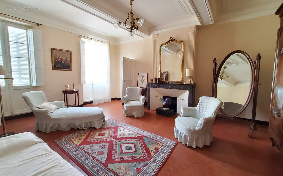 Maison à PUGET-VILLE