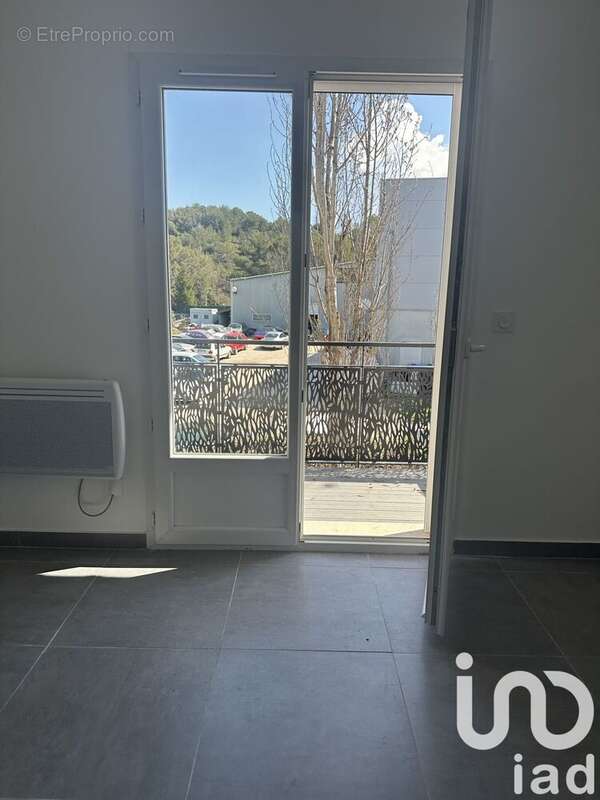 Photo 8 - Appartement à PEYPIN