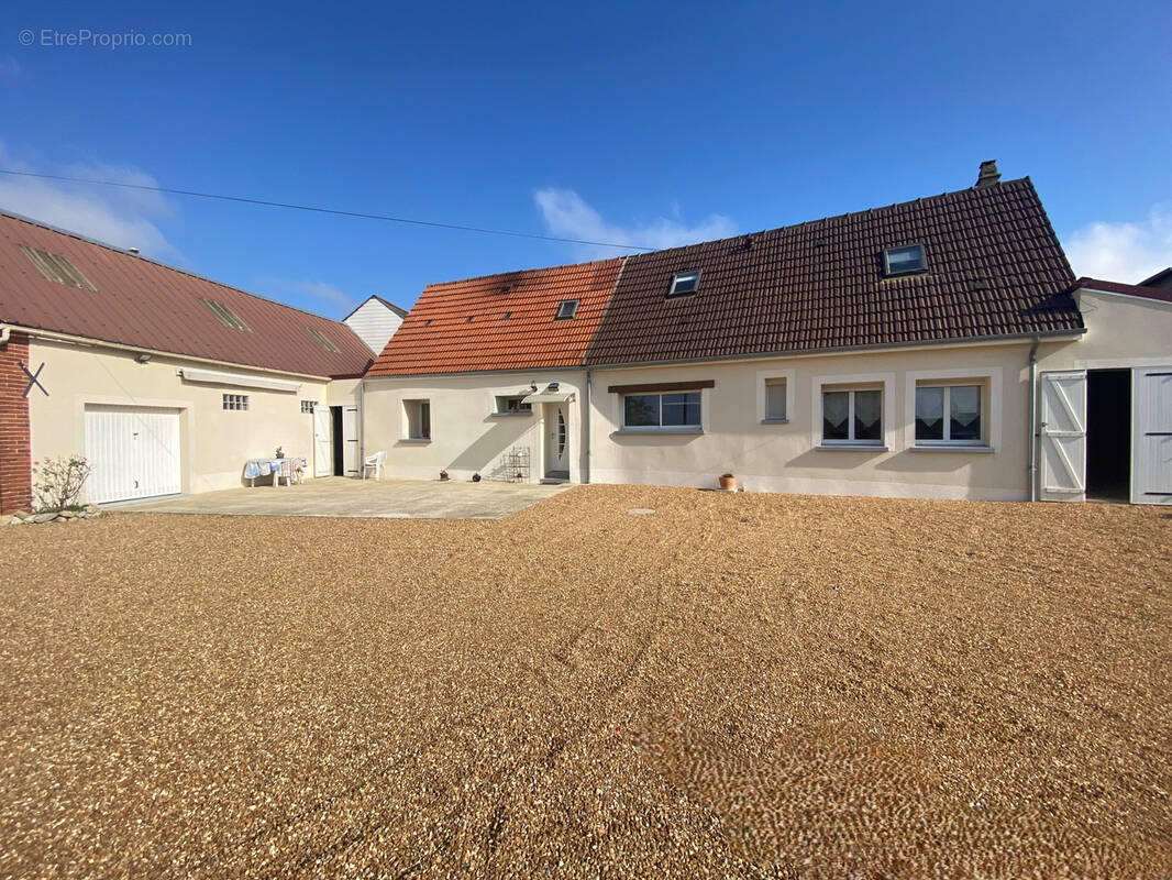 Maison à DAMMARIE
