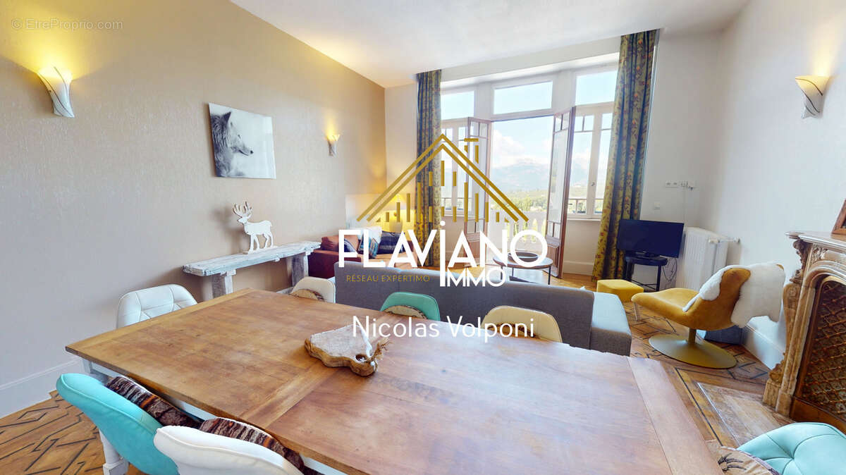 Appartement à JAUSIERS