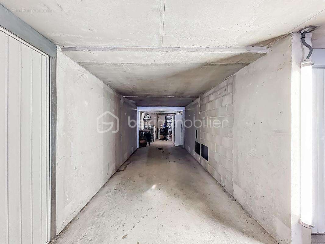 Appartement à LATTES