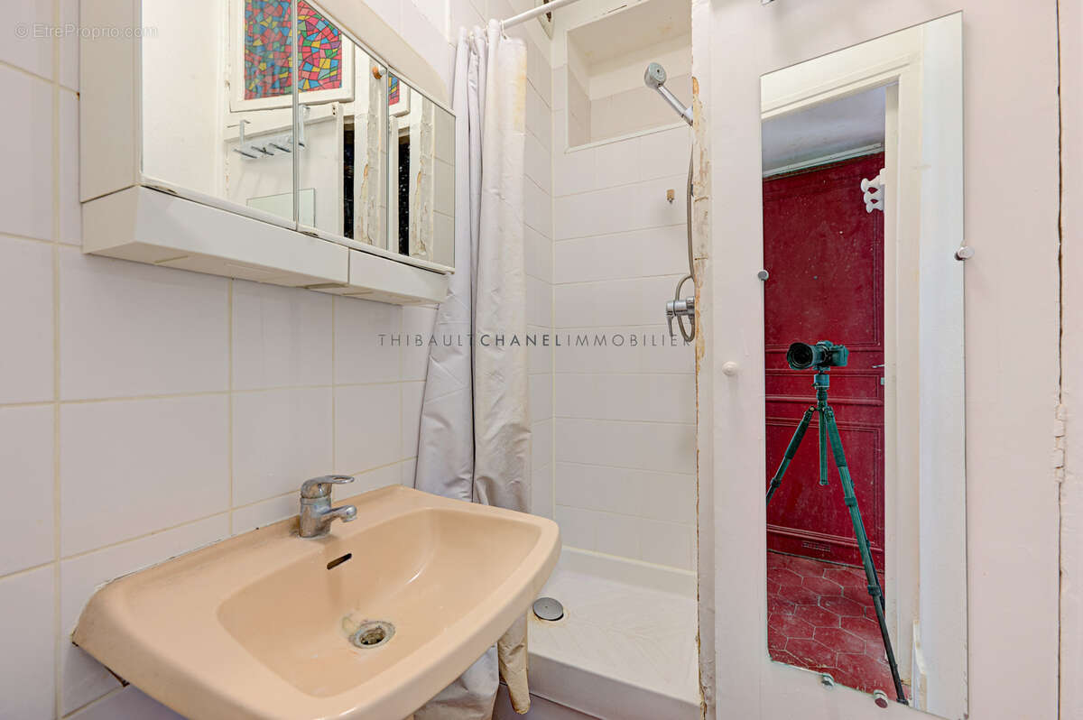Appartement à PARIS-2E