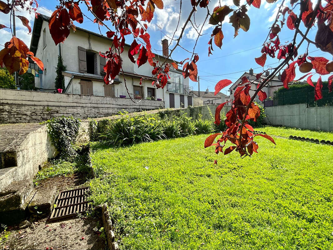 Maison à MONTCEAU-LES-MINES