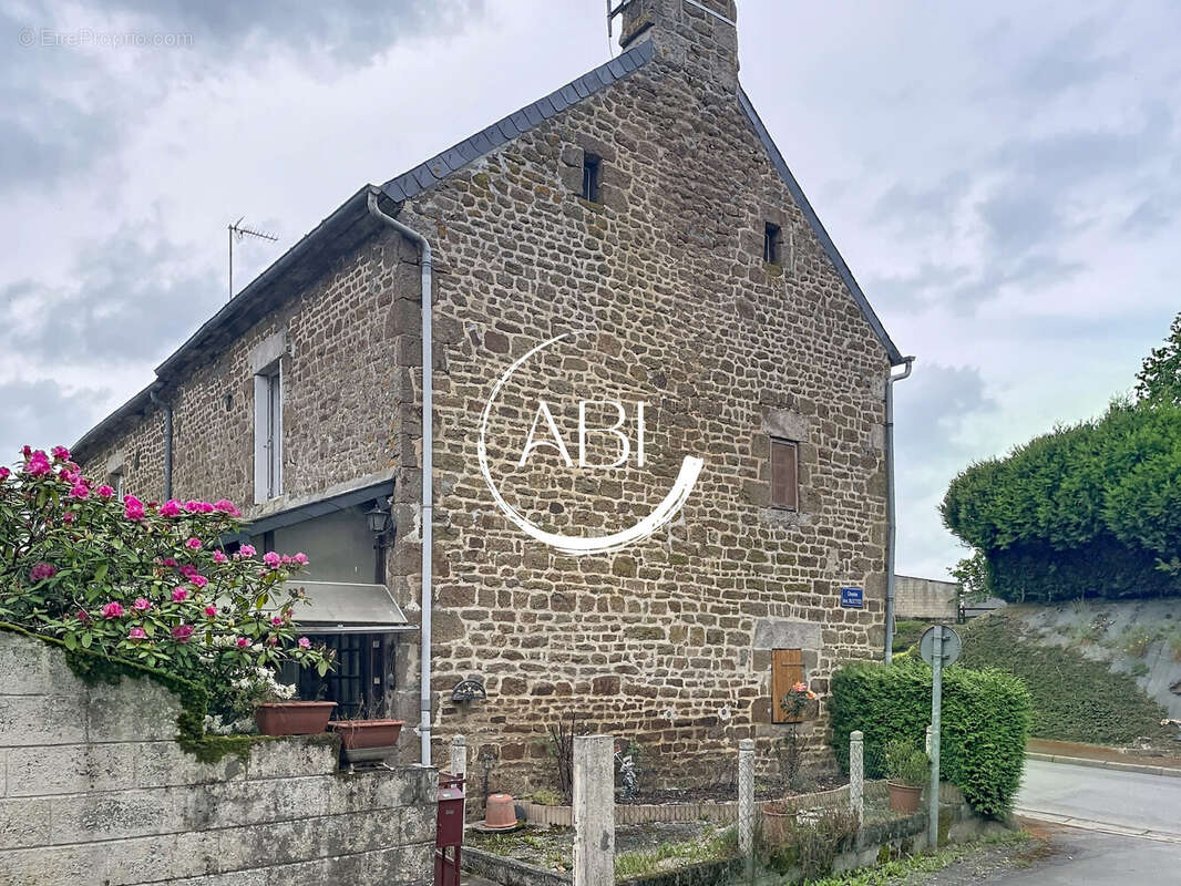 Maison à CEAUCE