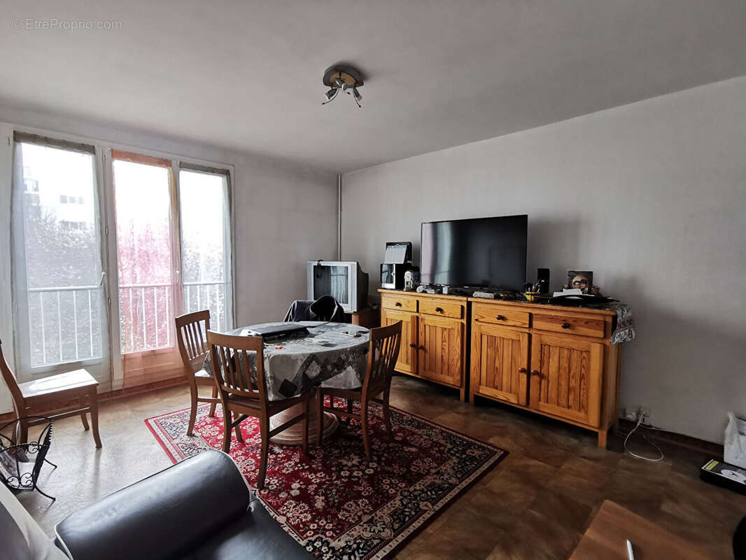 Appartement à MONTIGNY-LES-CORMEILLES