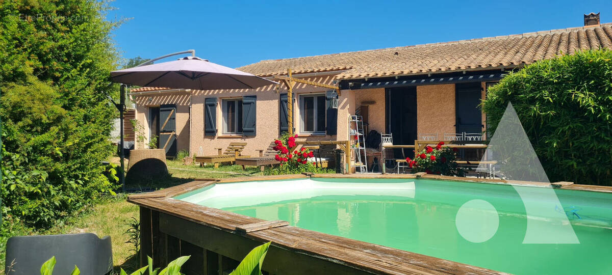 Maison à SALERNES