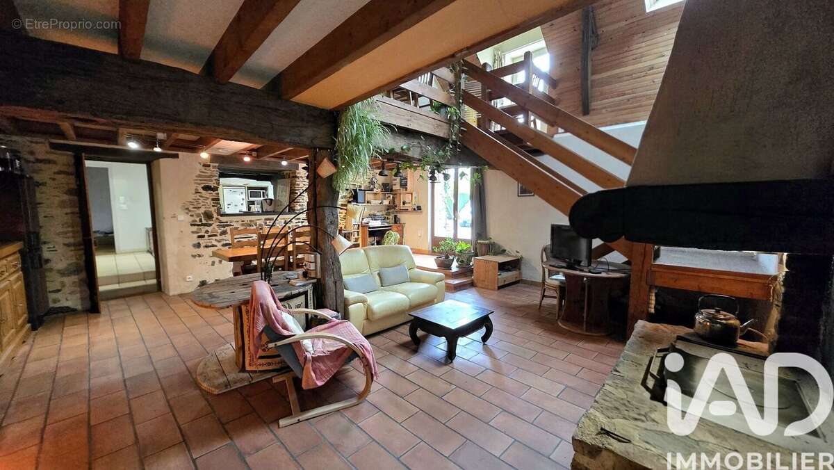 Photo 3 - Maison à SAINT-AUBIN-DES-CHATEAUX