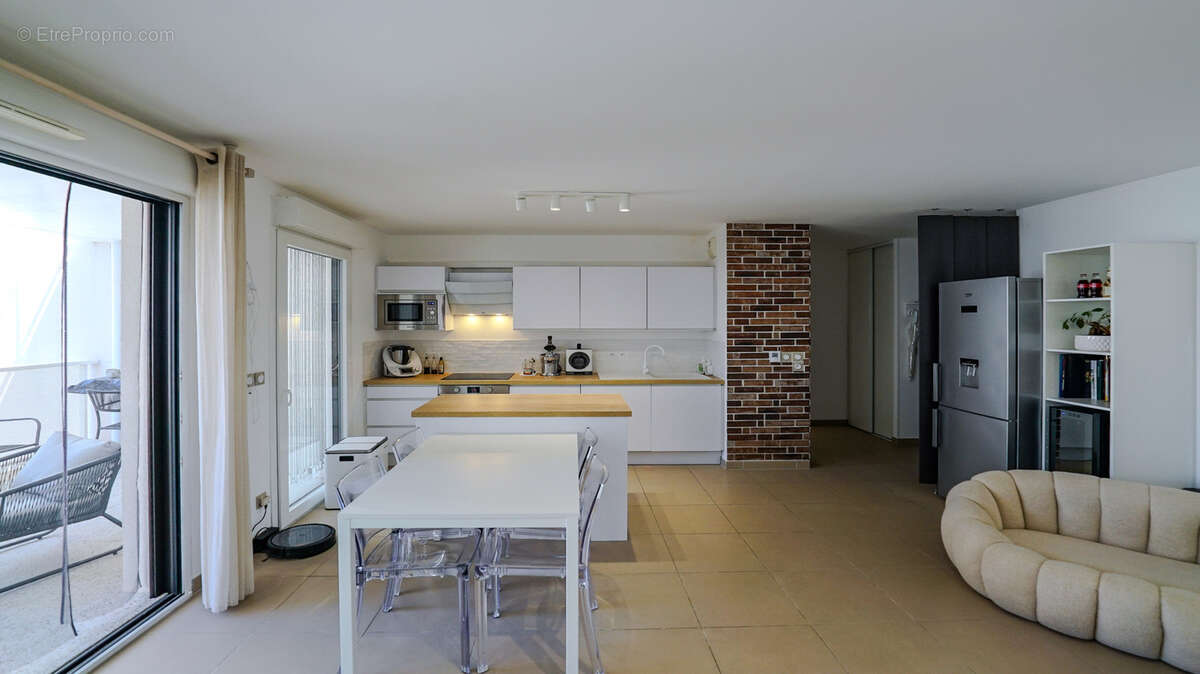 Appartement à SAINT-JEAN-DE-VEDAS