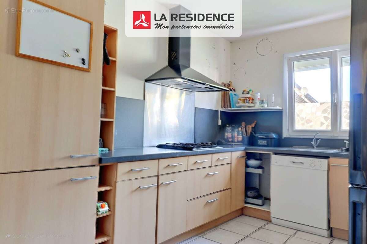 Maison à IVRY-LA-BATAILLE