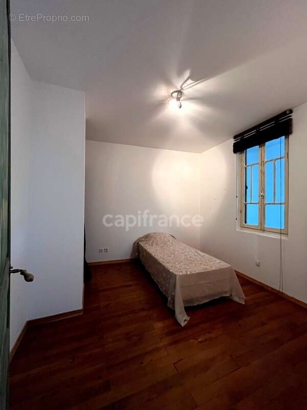 "Chat"-oyante maison d'hôtes, 10 pièces, 8 chambres, avec jardin clos, à quinze minutes de MARCIAC, MIRANDE ET VIC-FEZENSAC (32) - photo 32
