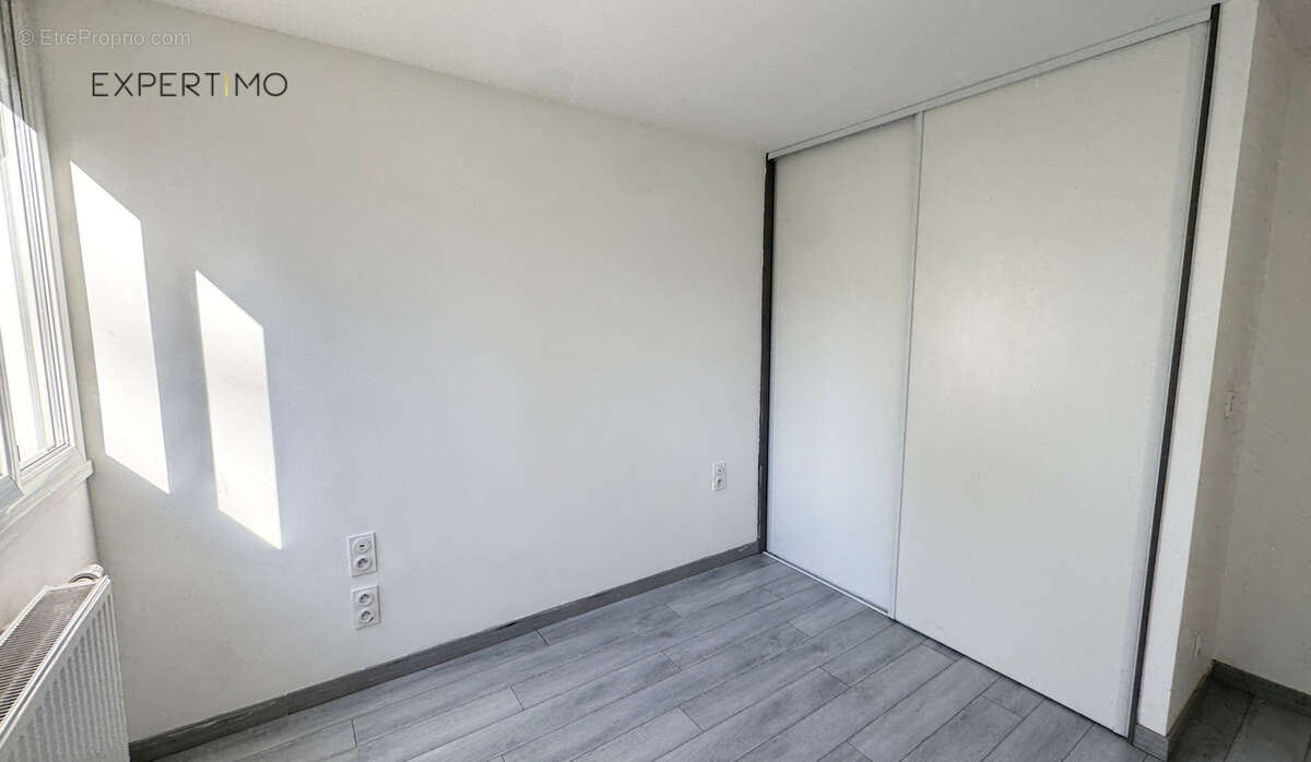 Appartement à SAINT-MARTIN-D&#039;HERES