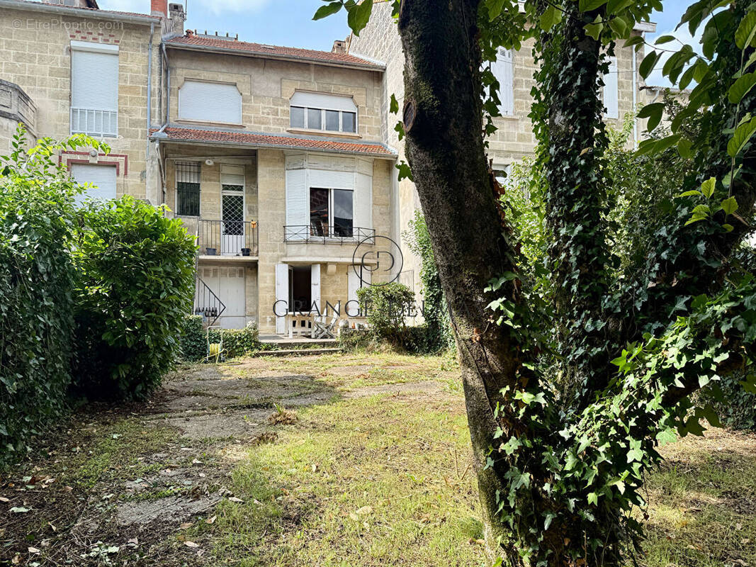 Maison à BORDEAUX