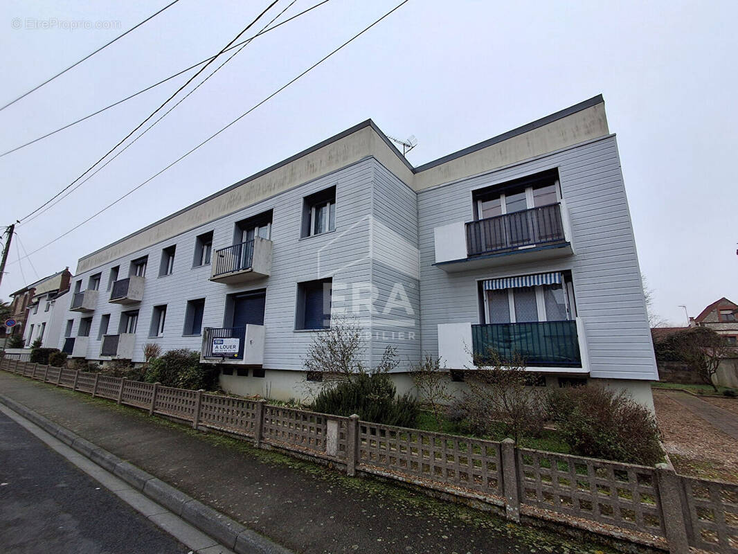 Appartement à SAINT-ETIENNE-DU-ROUVRAY