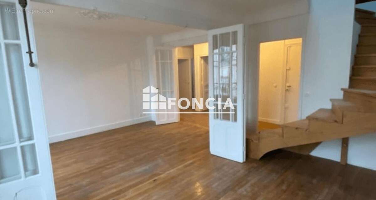 Appartement à ASNIERES-SUR-SEINE