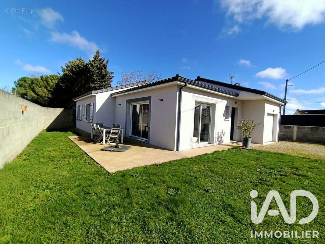 Photo 2 - Maison à VOUNEUIL-SOUS-BIARD