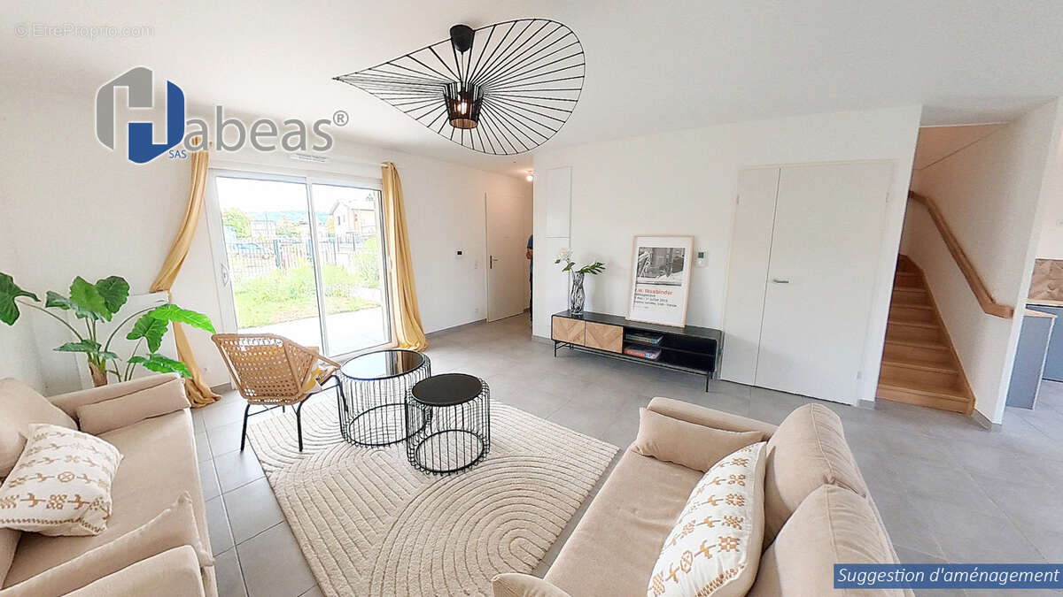 Maison à SAINT-PIERRE-DE-CHANDIEU