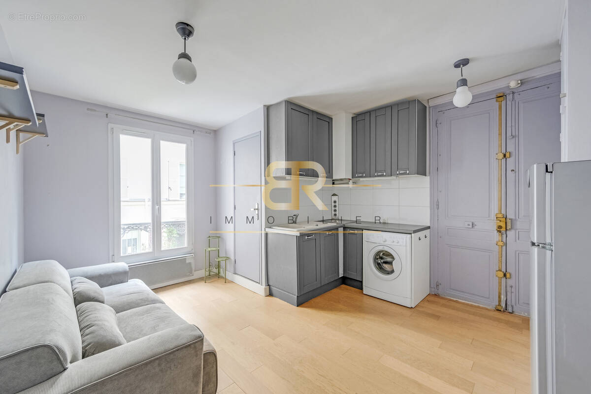 Appartement à PARIS-11E