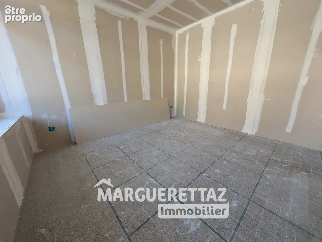 Appartement T2 de 45 m² en rez-de-jardin avec cour privative — En plein cœur d'Onnion - photo 4