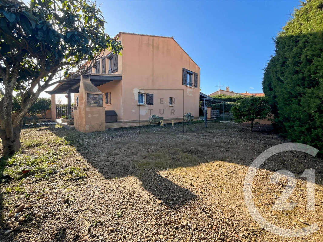 Maison à SALSES-LE-CHATEAU