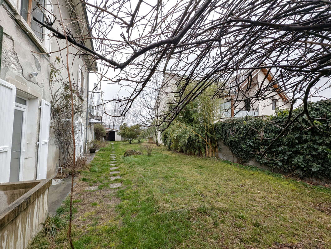 Maison à VARCES-ALLIERES-ET-RISSET