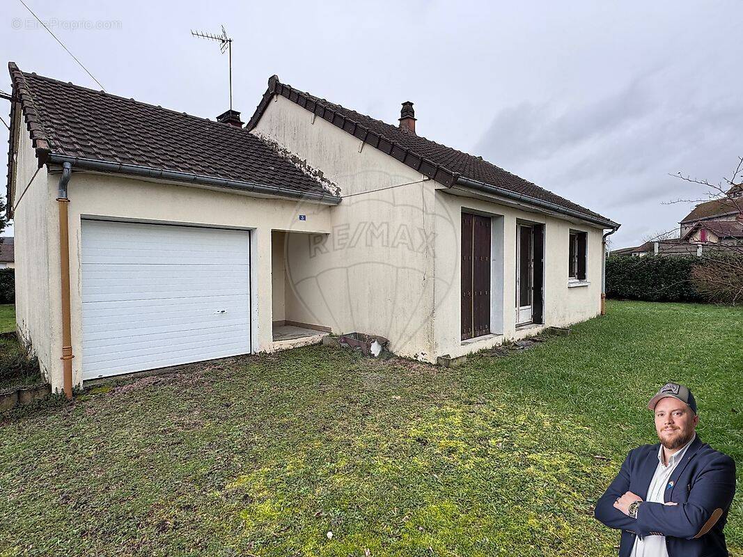 Maison à PREMERY