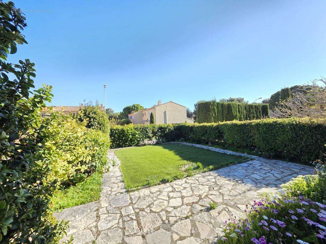 Maison à SANARY-SUR-MER