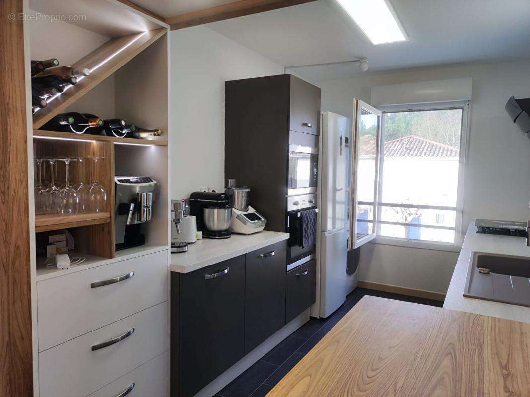 Appartement à BELIN-BELIET