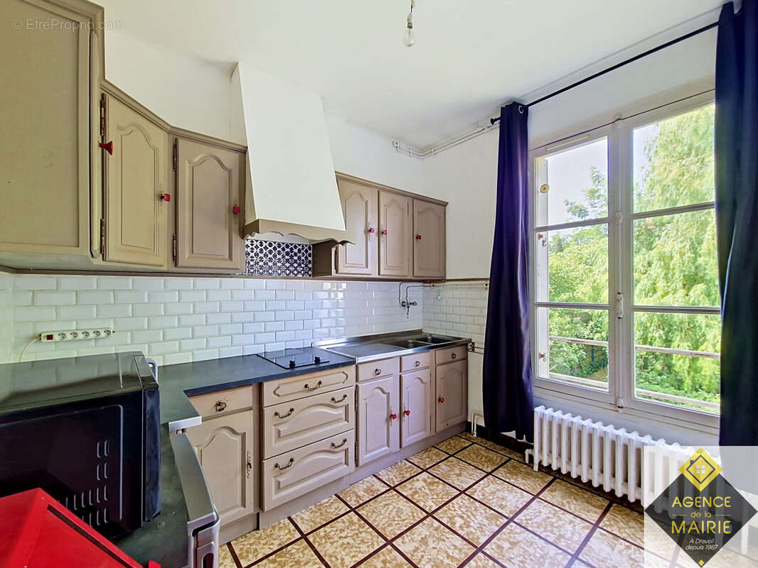 Maison à SOISY-SUR-SEINE
