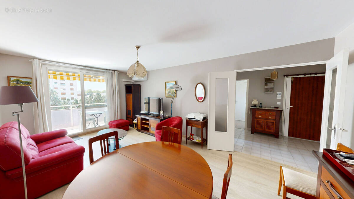 Appartement à LYON-8E
