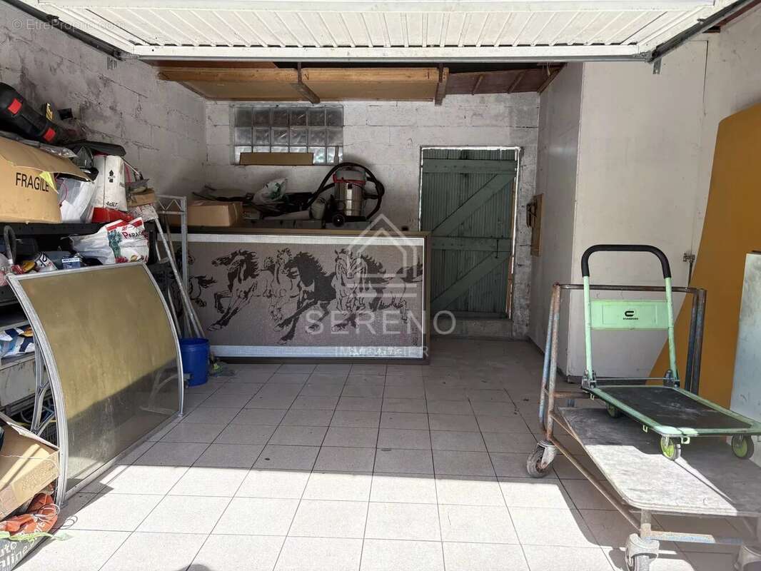 Maison à VILLENEUVE-LE-ROI