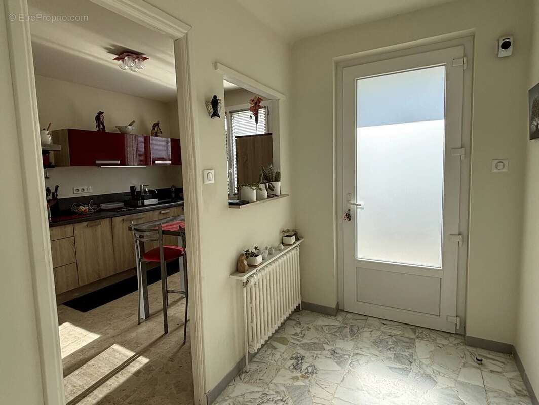 Maison à SAINT-MARTIN-DE-CRAU